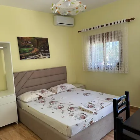 Mesaiz Apartment Vlore Exterior photo